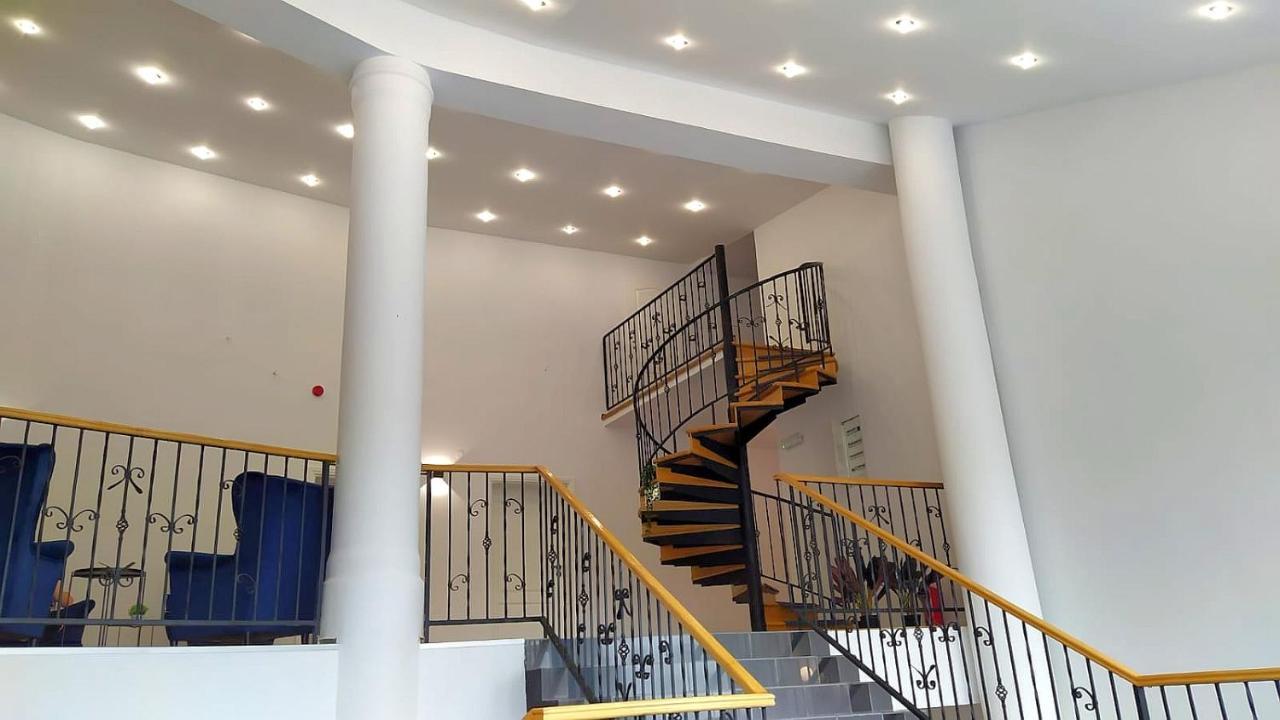 Great Polonia Ustka B&B 외부 사진