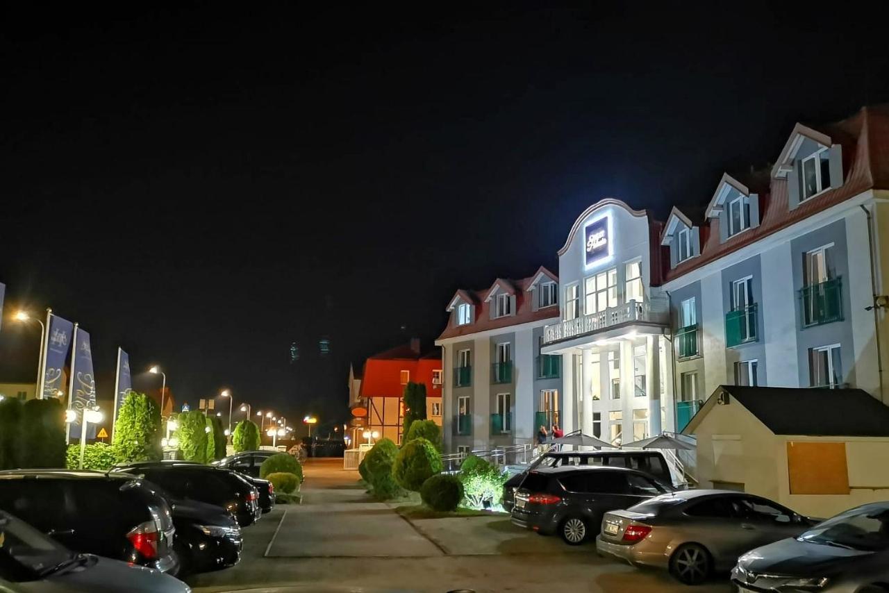 Great Polonia Ustka B&B 외부 사진