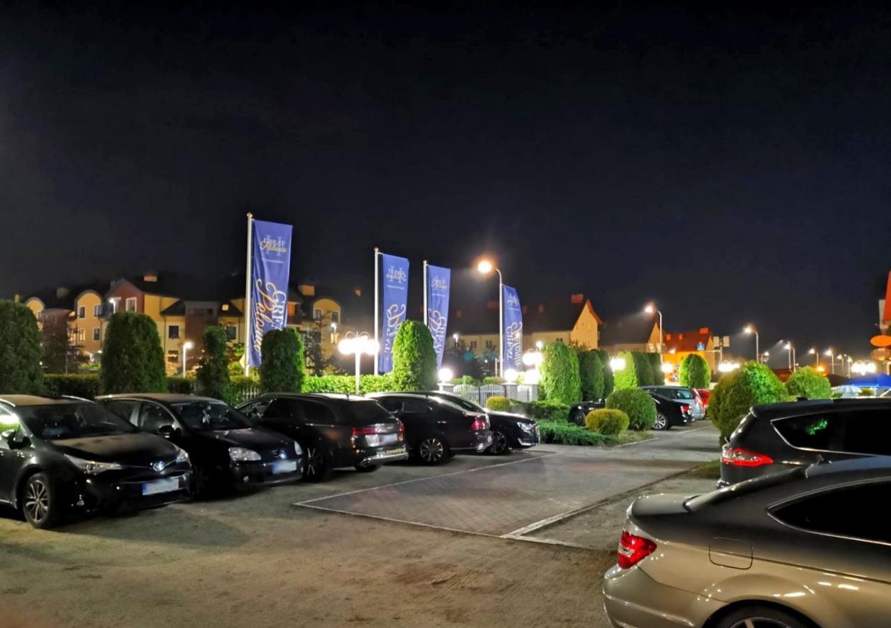 Great Polonia Ustka B&B 외부 사진