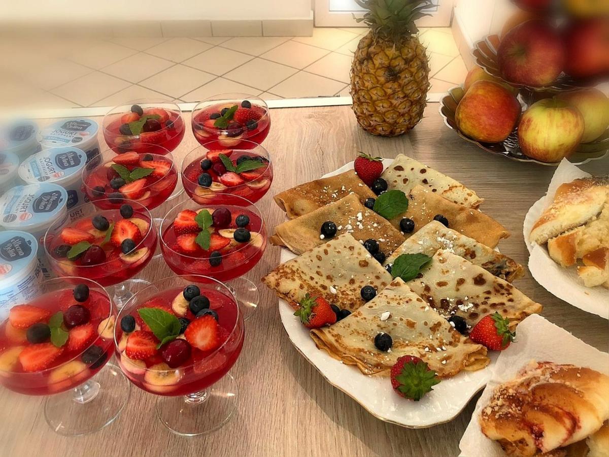 Great Polonia Ustka B&B 외부 사진
